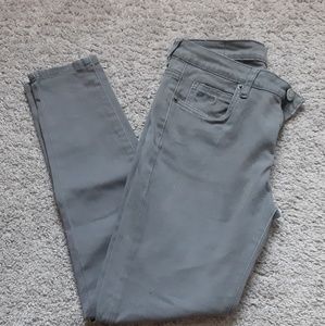 Mid-rise Skinny Jeans